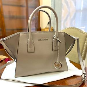 Like New! Michael Kors gray leather purse